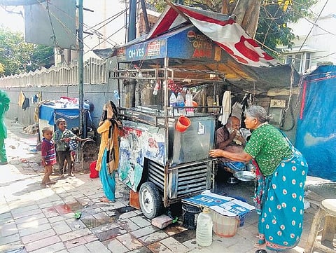 Mohammad Hasim Ansari runs a roadside shop which doubles as his home. (Photo | EPS)