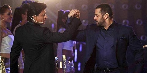 Bollywood actors Shah Rukh Khan (L) and Salman Khan