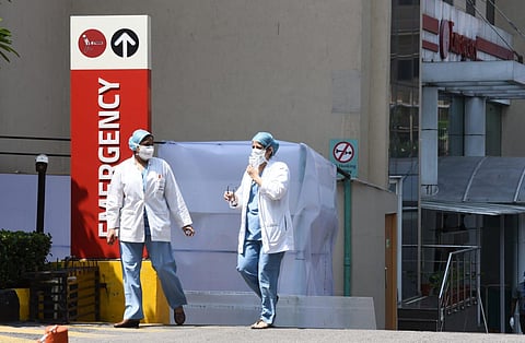 Health workers at a Delhi hospital. (Photo| EPS/Parveen Negi)