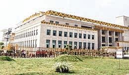 ‘Kamineni copied 13 paras from Nimmagadda plea’: Andhra SEC to HC