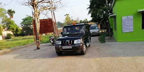 Cops in Jagatsinghpur play music. (Photo| EPS)