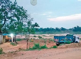 Despite lockdown, illegal sand mining continues unabated