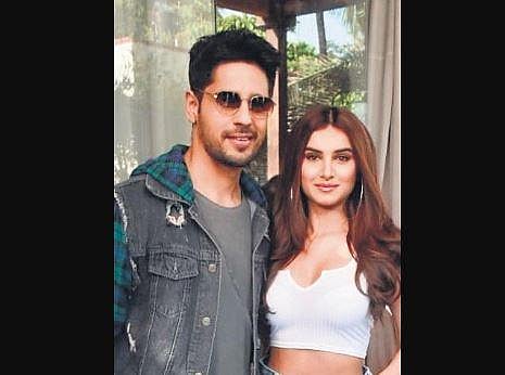 Siddharth Malhotra and Tara Sutaria 