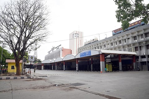 Amid the lockdown, the KSR Railway Station in Bengaluru saw itself going through massive cleansing by the housekeeping staff. (Photo| Nagaraja Gadekal, EPS)