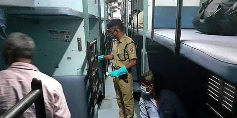 Around 1225 migrants sent back to their native places from Lingampally railway station in Hyderabad on Friday. (Photo| EPS)