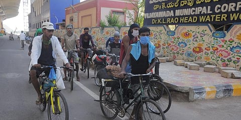 Migrants travelling from Chennai to Uttar Pradesh on bicycles (Photo | Prasant Madugula, EPS)