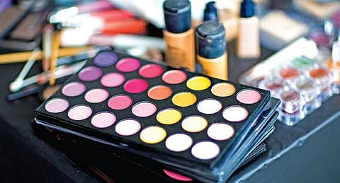 Beauty parlours struggle to make the Covid shift