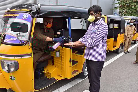 Following Tamil Nadu government's order, autos were seen functioning in various parts of Coimbatore keeping safety in mind. (Photo | U Rakesh Kumar, EPS)