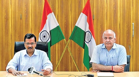 Chief Minister Arvind Kejriwal and Deputy CM Manish Sisodia during a press conference. (Photo | Parveen Negi, EPS)