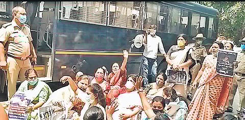 Mahila Congress members staging a protest in Bengaluru on Sunday. (Photo | EPS)