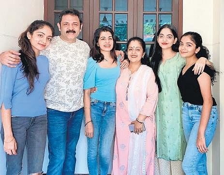 From left: Ishaani, Krishna Kumar, Diya, Sindhu, Ahaana and Hansika