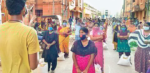 Hari Krishnan leads a team of 47 volunteers and is in-charge of 15 zones in the city. (Photo | EPS)