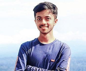 A chatbot to bust COVID fake news