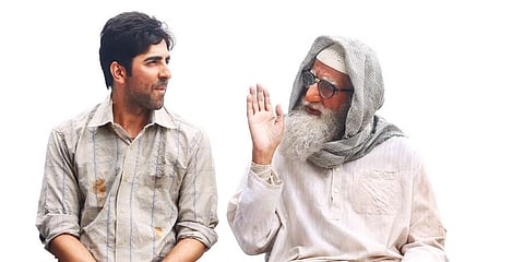 Amitabh Bachchan & Ayushmann Khurrana in 'Gulabo Sitabo'.