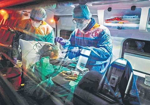 Telangana fixes price cap on tests & treatment