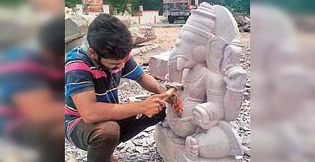 A sculptor in Durgi carves out 'Lord Ganesha'. (Photo| EPS)