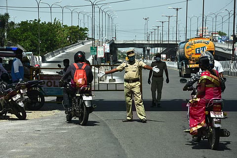 Police stop vechicles at Gst road near Tambaram  on Friday. (Photo | Ashwin Prasath, EPS)
