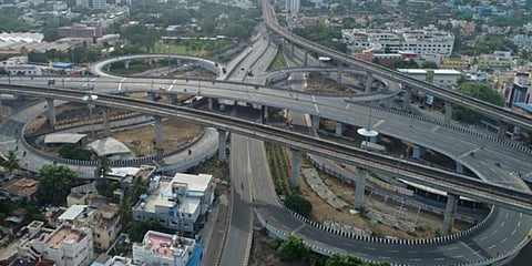 It was a virtual curfew in Chennai with deserted roads, bridges and intersections fully blocked by police using barricades. (Photo | PTI)