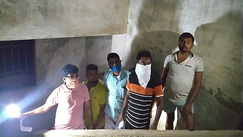 The SDM, tehsildar and others inspecting the quarantine centre at midnight. (Photo | Special Arrangement)