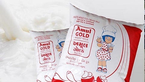 The state government will forge a strategic partnership with cooperative milk-marketing federation Amul by July 15. (File Photo | PTI)