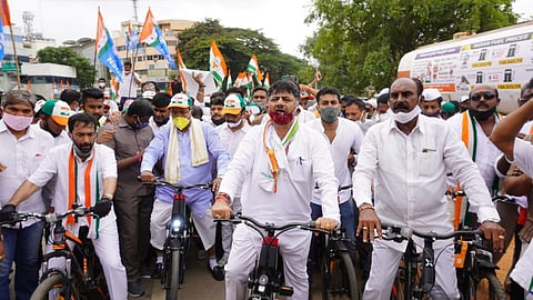 Karnataka Congress President DK Shivakumar at the cycle rally