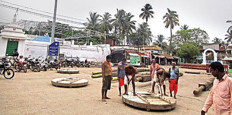 Carpenters engaged in chariot construction at Baladevjew Temple in Kendrapara