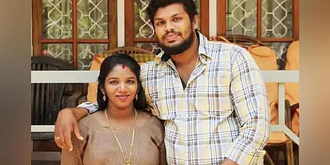 Kerala snakebite murder: Accused Sooraj publicly confesses to killing wife Uthra 