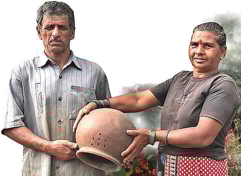 Pattu Cariappa and his wife Nethravathi