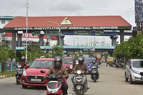 While on one side panic is setting in about increasing local transmission cases of Covid the number of vehicles on road are not going down in Kochi. (Photo | Albin Mathew/EPS)