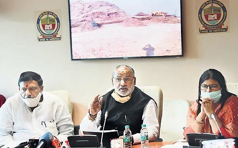 All three mayors address media on Garbage-Free Delhi initiative. (Photo | Parveen Negi, EPS)