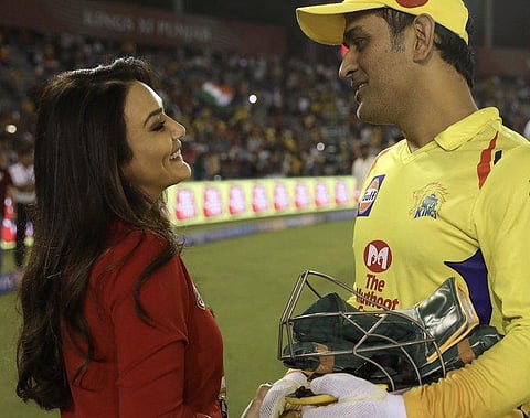 Bollywood actress Preity Zinta with MS Dhoni (Photo | Twitter)