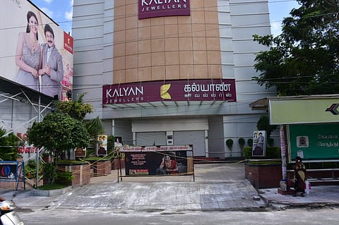 A Kalyan Jewellers showroom at 100 feet Road near Gandhipuram in Coimbatore. (File Photo | EPS)