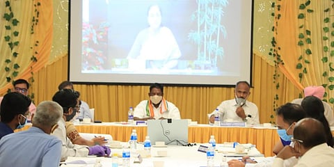 Puducherry CM V Narayanasamy participating in state level bankers meeting on Wednesday. (Photo| Special Arrangement)