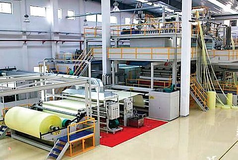 Non-woven fabrics are a major input component in global mask production | EXPRESS