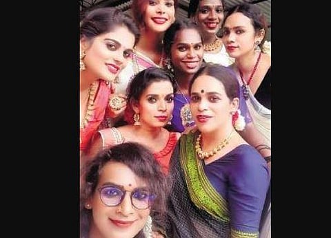 Renju Renjimar with members of Dhwayah