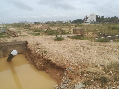 Incomplete infrastructure work at Nadaprabhu Kempegowda Layout