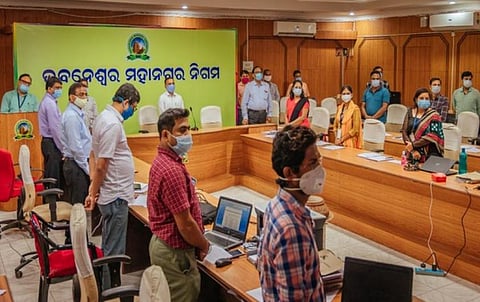 Odisha observes one minute silent prayer as tribute to Covid warriors  (Photo | www.aninews.in)