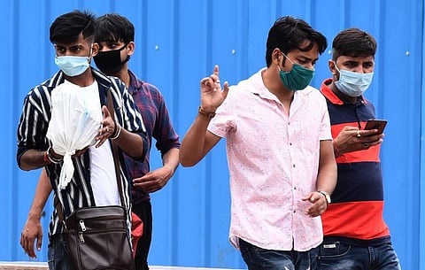 Locals crowd in Delhi without maintaining social distance. (Photo | Parveen Negi, EPS)