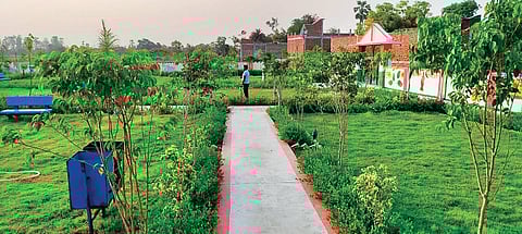 Manikpura Visu model park is equipped with a jogging track, a separate playing area, a gym with high-end instruments, a separate place for yoga, etc. (Photo | EPS)