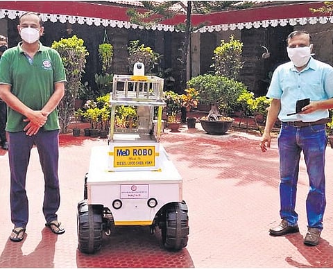 Robot to serve food, medicines