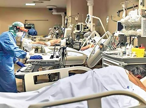 Many private hospitals face shortage of oxygen (File Photo | PTI)