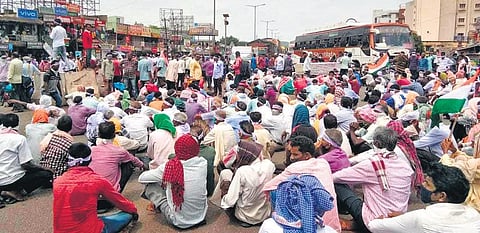 Farmers staging protest on NH-16 at Chandikhole on Tuesday |  Akshya Rout