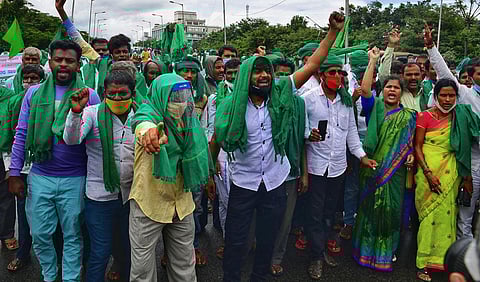 A group of farmers stage a protest rally against the farm bills in Bengaluru.(Photo | Shriram BN, EPS)