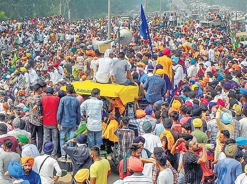Members of various farmers’ organisations gather in protest over farm bills at Shambu Punjab-Haryana border near Ambala on Friday | pti