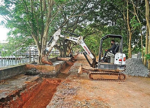 Work being undertaken by CSML at Marine Drive , A Sanesh
