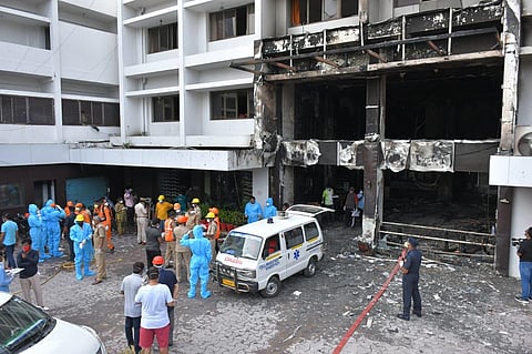 Fire broke out at Swarna Palace where a private hospital took it for treating covid patients in Vijayawada (Photo | Prasant Madugula, EPS)