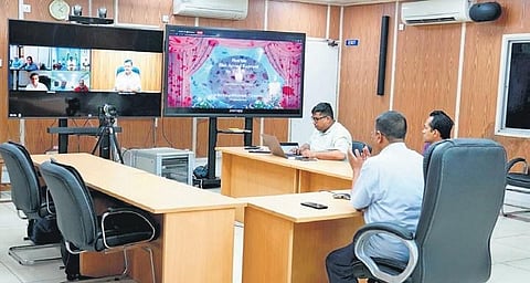 CM Arvind Kejriwal inaugurates portal for e-filing of consumer complaints. (Photo | Twitter)