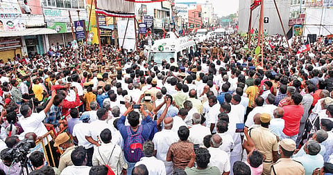 Chief Minister Edappadi K Palaniswami addressing a gathering at Sriperumbudur, in Kancheepuram district, on Wednesday