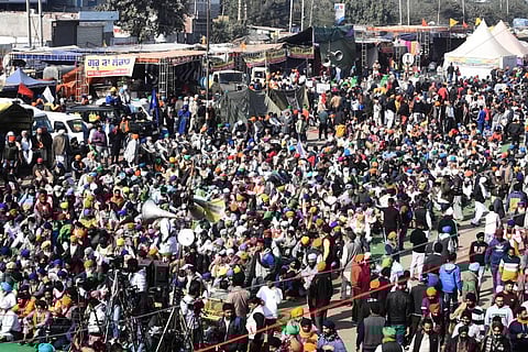 Farmers gather at Singhu border during their sit-in protest against the Centres farm reform laws in New Delhi. (File Photo | Parveen Negi, EPS)