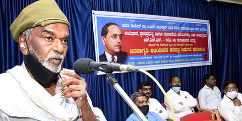 Noted writer Devanuru Mahadeva. (Photo | Udayshankar S, EPS)